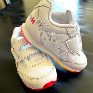 Toddler girl shoes Reebok size 6
